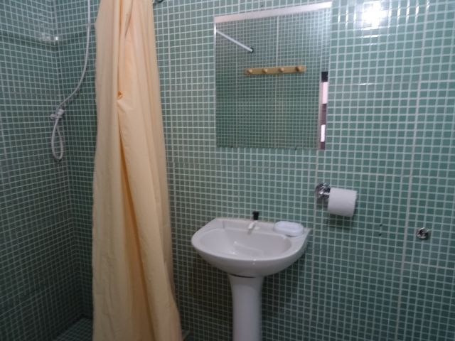 2 n'était pas un n° d'hotel valide!