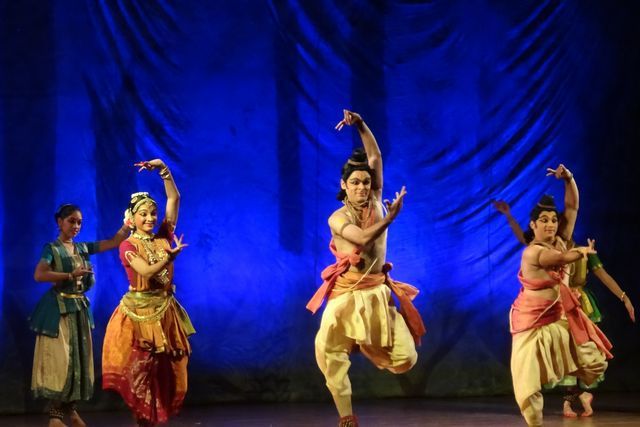 Spectable de danse indienne à Phnom Penh