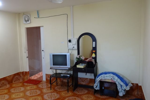 33 n'était pas un n° d'hotel valide!