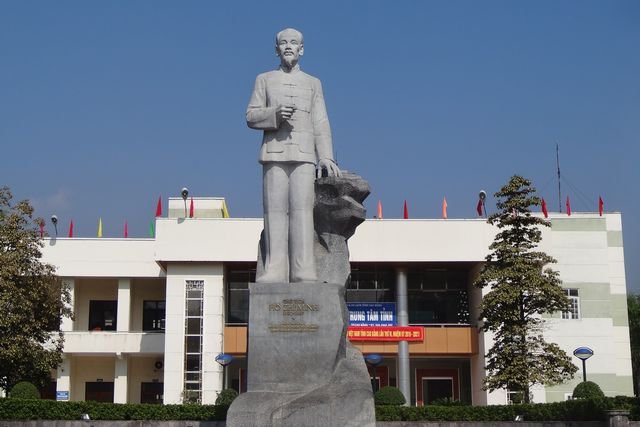 Statue Ho Chi Minh à Cao Bang