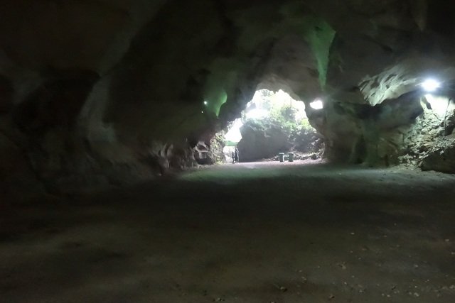 Caverne à Ben En