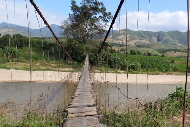 Pont suspendu
