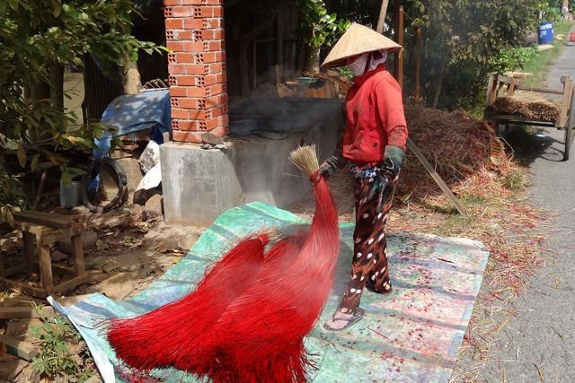 Teinture fibres pour la fabrication de nattes