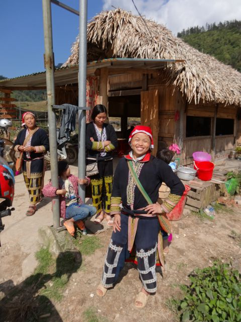 femmes Dzao rouge, région Sapa