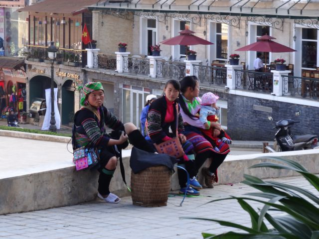 Femmes Hmong à Sapa